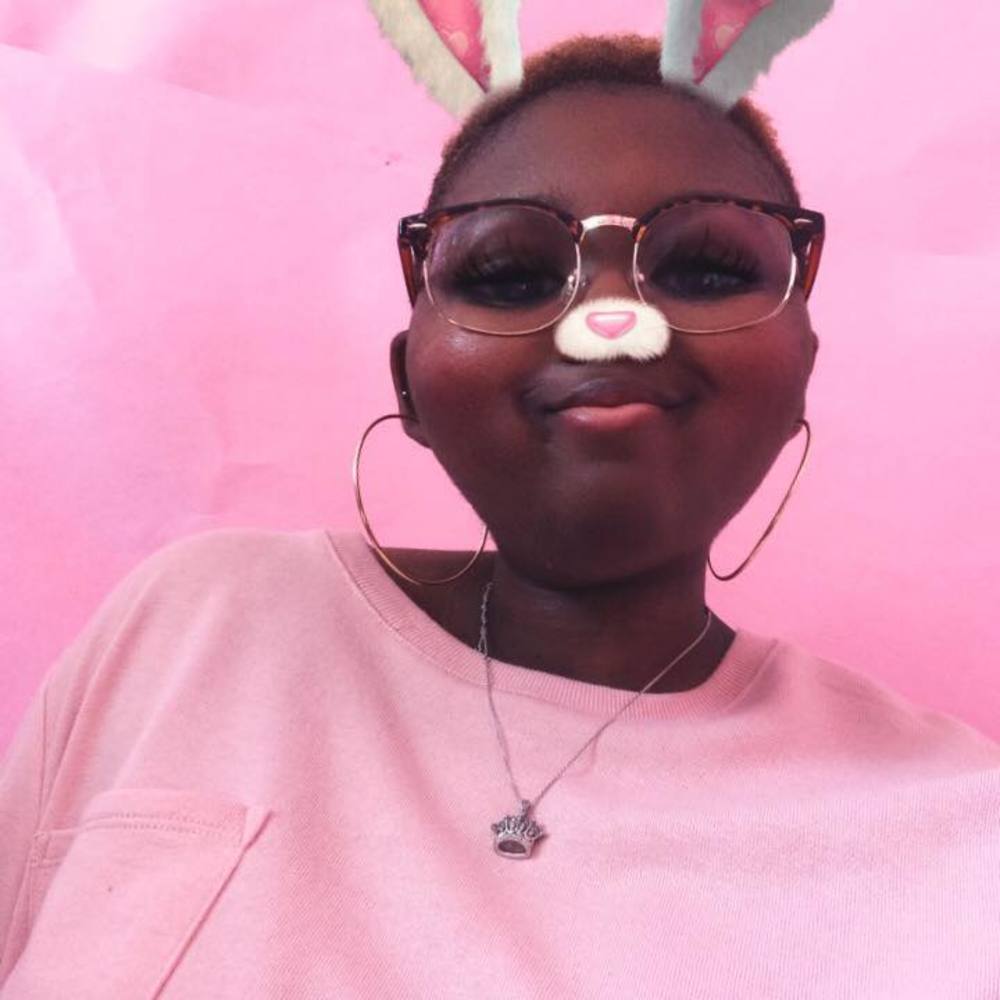 Meet your Posher, Nakia